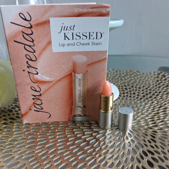 Jane Iredale Just Kissed Lip & Cheek Stain ~ ‘FOREVER PINK’ ~ NEW - Picture 1 of 4